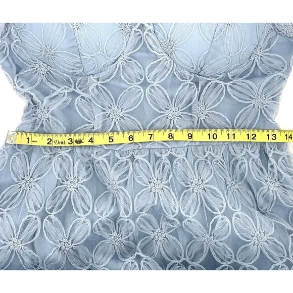 Lulus Exceedingly Elegant Midi Dress Sz Medium Blue Floral Applique Bustier NWT - Picture 9 of 11